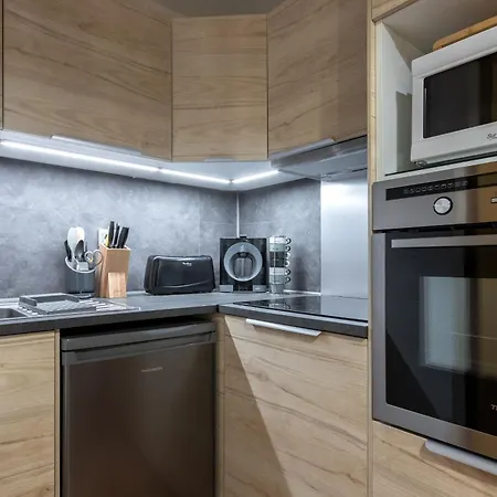 Jardin Du Mont Blanc Apartment *